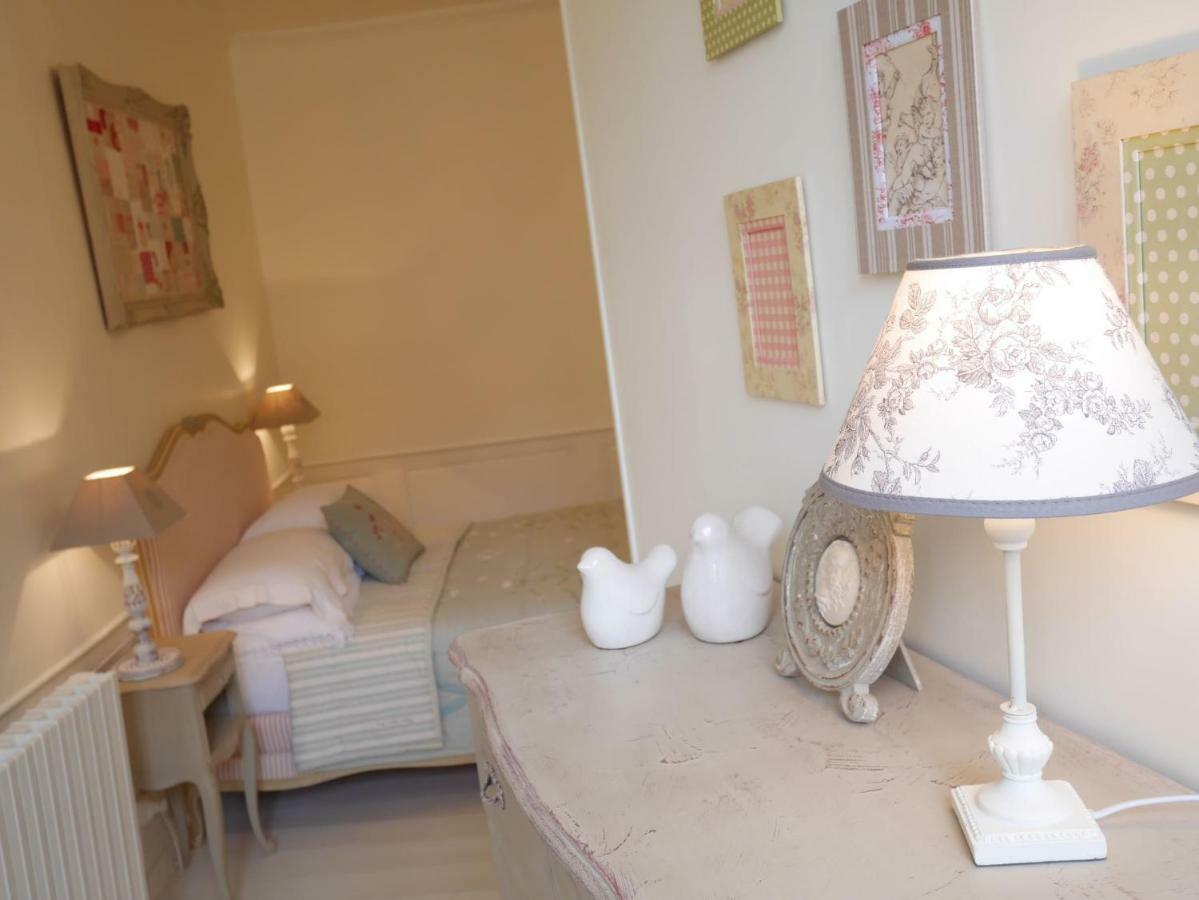 L'Arbre D'Ange Bed & Breakfast Montmorillon Luaran gambar